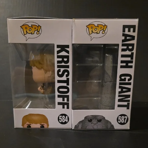 Funko Pop! Frozen II Kristoff and Earth Giant Figures - Picture 5 of 8